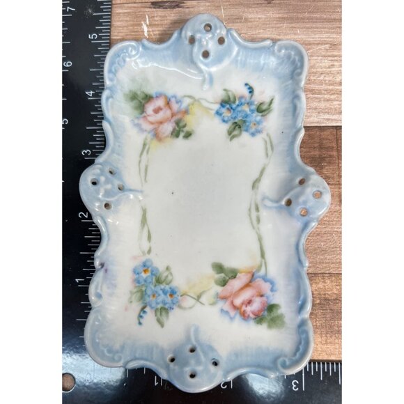 Vintage Hand Painted Porcelain Trinket Tray With Pink Roses & Blue Forget Me Not - Picture 2 of 3
